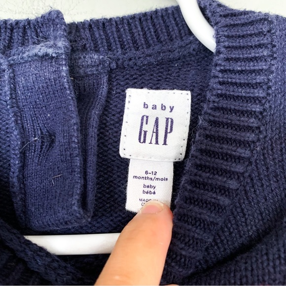 Gap • Sweater Dress - Picture 4 of 4